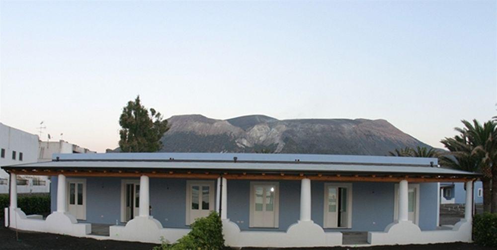 Residence I Pagghiari Bungalow ヴルカーノ エクステリア 写真